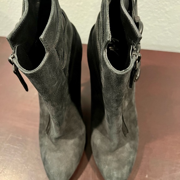 Designer ankle boots - Picture 2 of 6